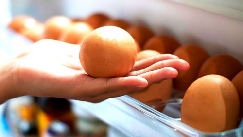 Warum man Eier nicht im Kühlschrank aufbewahren kann